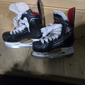 Bauer Black and White Kids Ice Skates